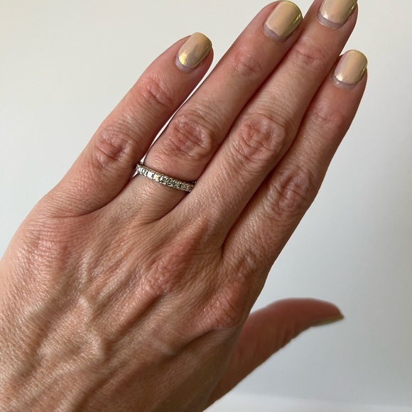 Bella Vaughn Platinum Asscher Diamond Ring 1.25ct G/VS2 Sz 5 – Blue Nile - Picture 5 of 8